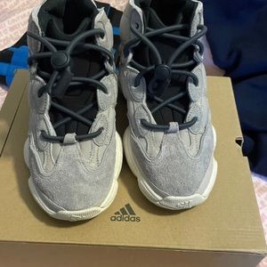 Yeezy 500